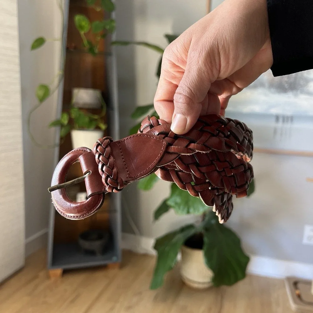 Vintage G.H. Bass Brown Braided Leather Belt Woven Boho Small Western Rodeo
